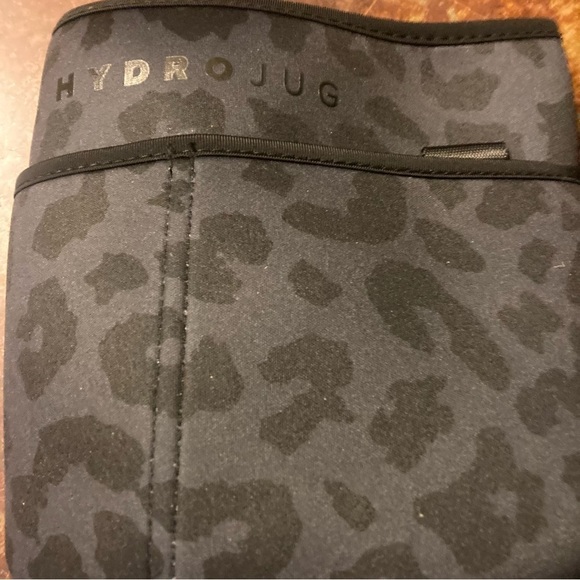 Set of 2 HydroJug Sleeves and one Strap - Picture 3 of 4